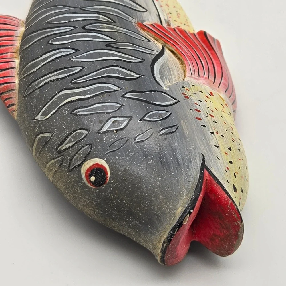 Fish Carved Wooden Wall Art 8.5in Painted Nautical Coastal Decor Rustic Folk Art